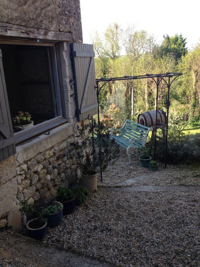 Chez Brown Bed and Breakfast Saint-Thomas-de-Cônac Εξωτερικό φωτογραφία
