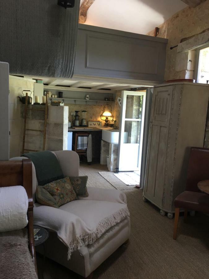Chez Brown Bed and Breakfast Saint-Thomas-de-Cônac Εξωτερικό φωτογραφία